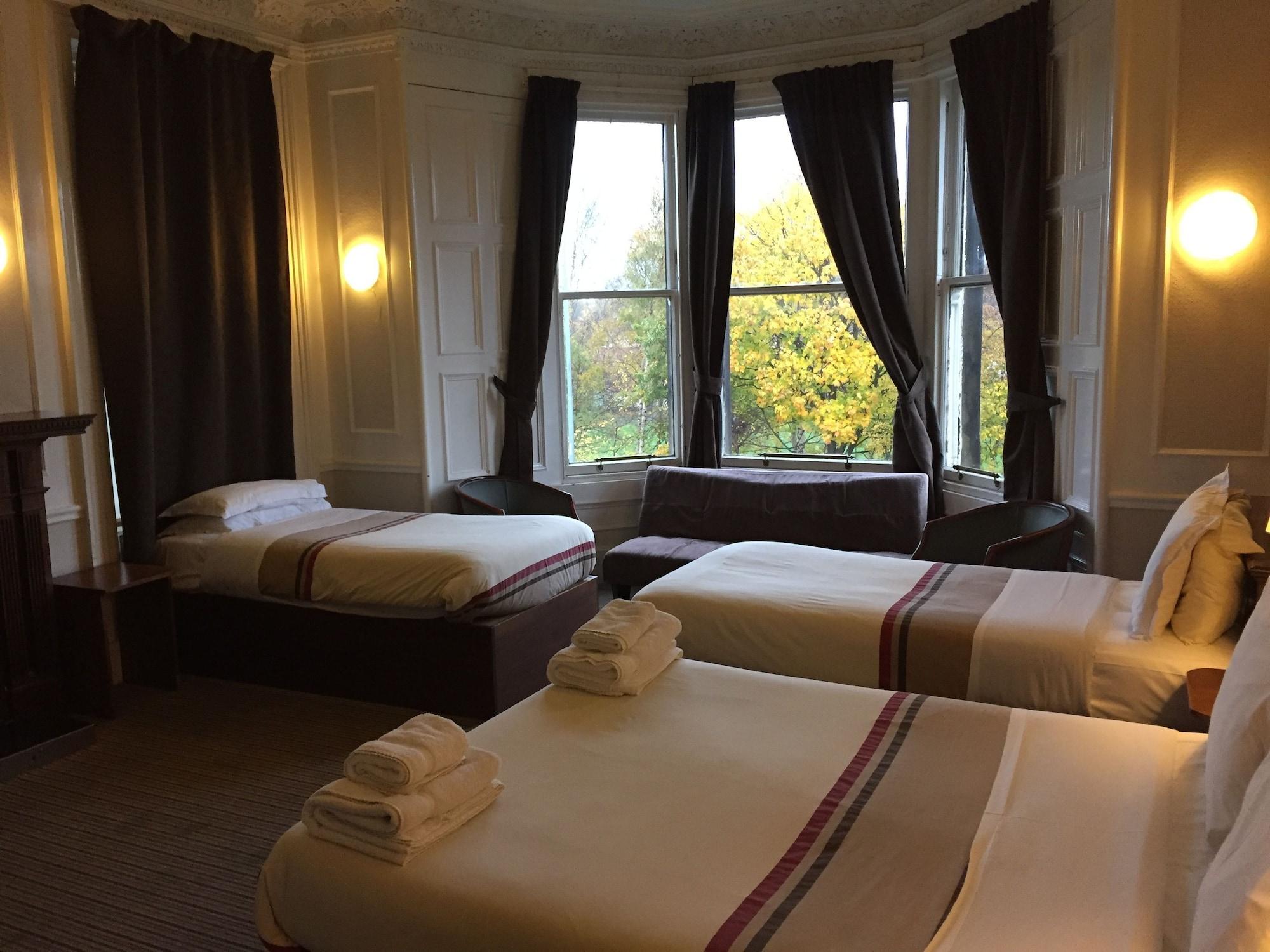 Edinburgh House Hotel Esterno foto