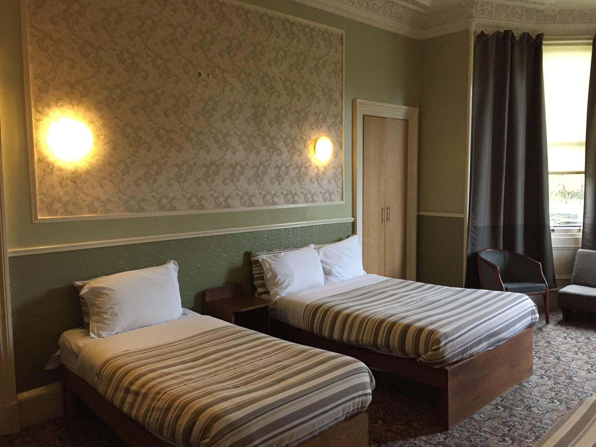 Edinburgh House Hotel Esterno foto