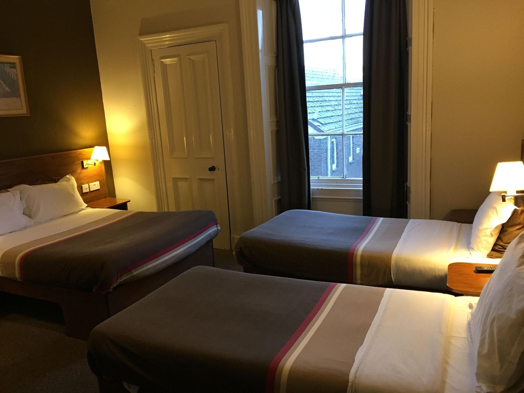 Edinburgh House Hotel Esterno foto