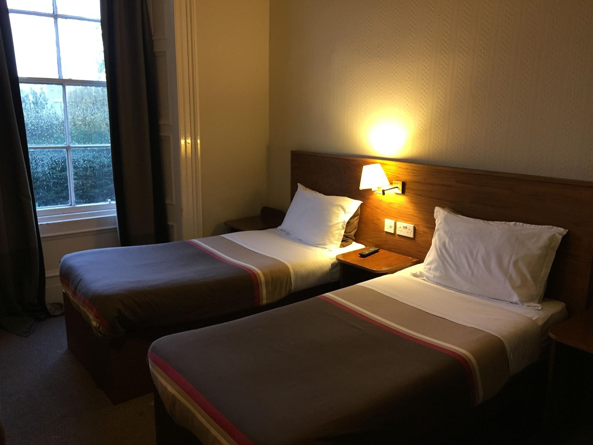 Edinburgh House Hotel Esterno foto
