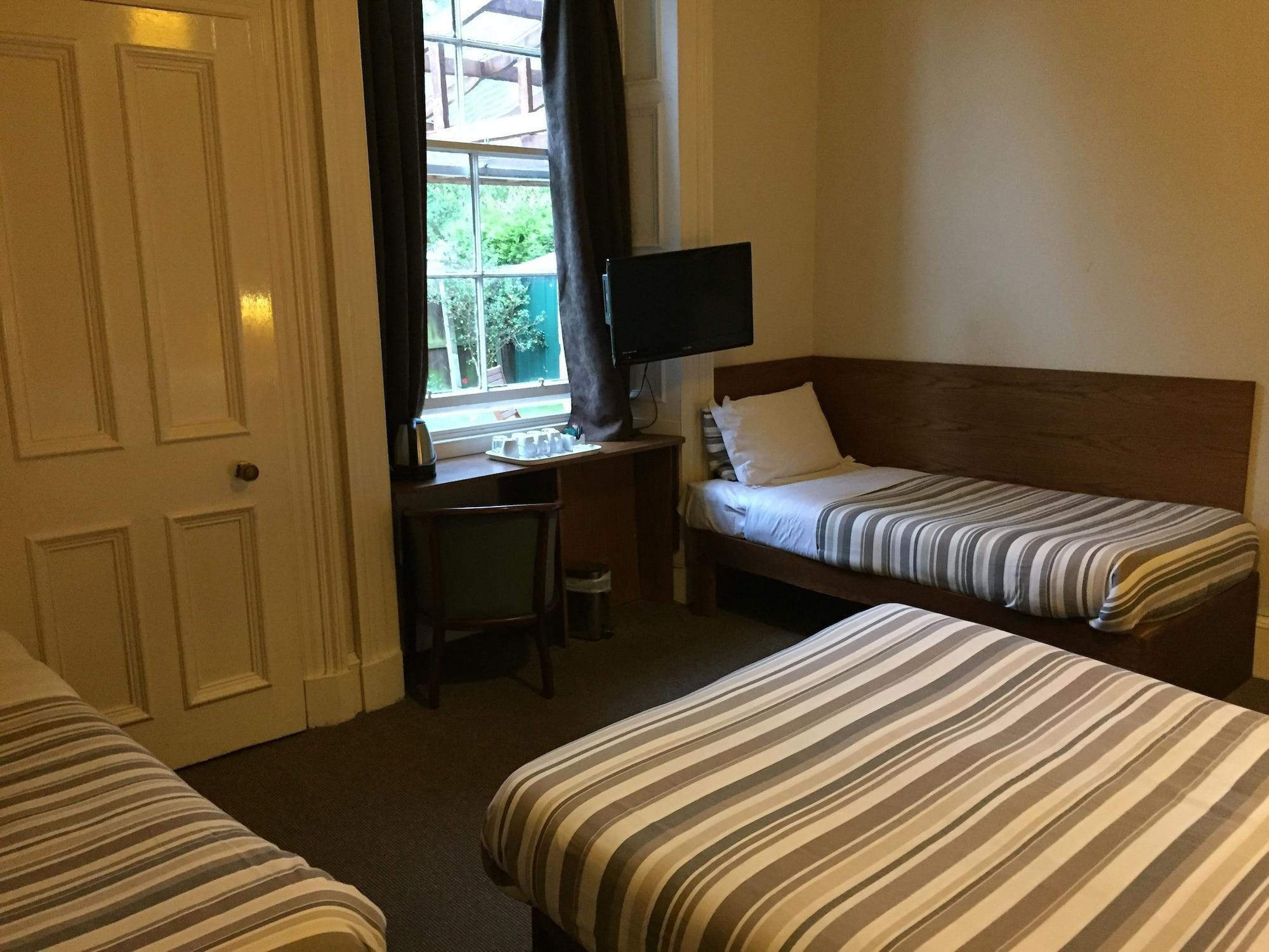 Edinburgh House Hotel Esterno foto