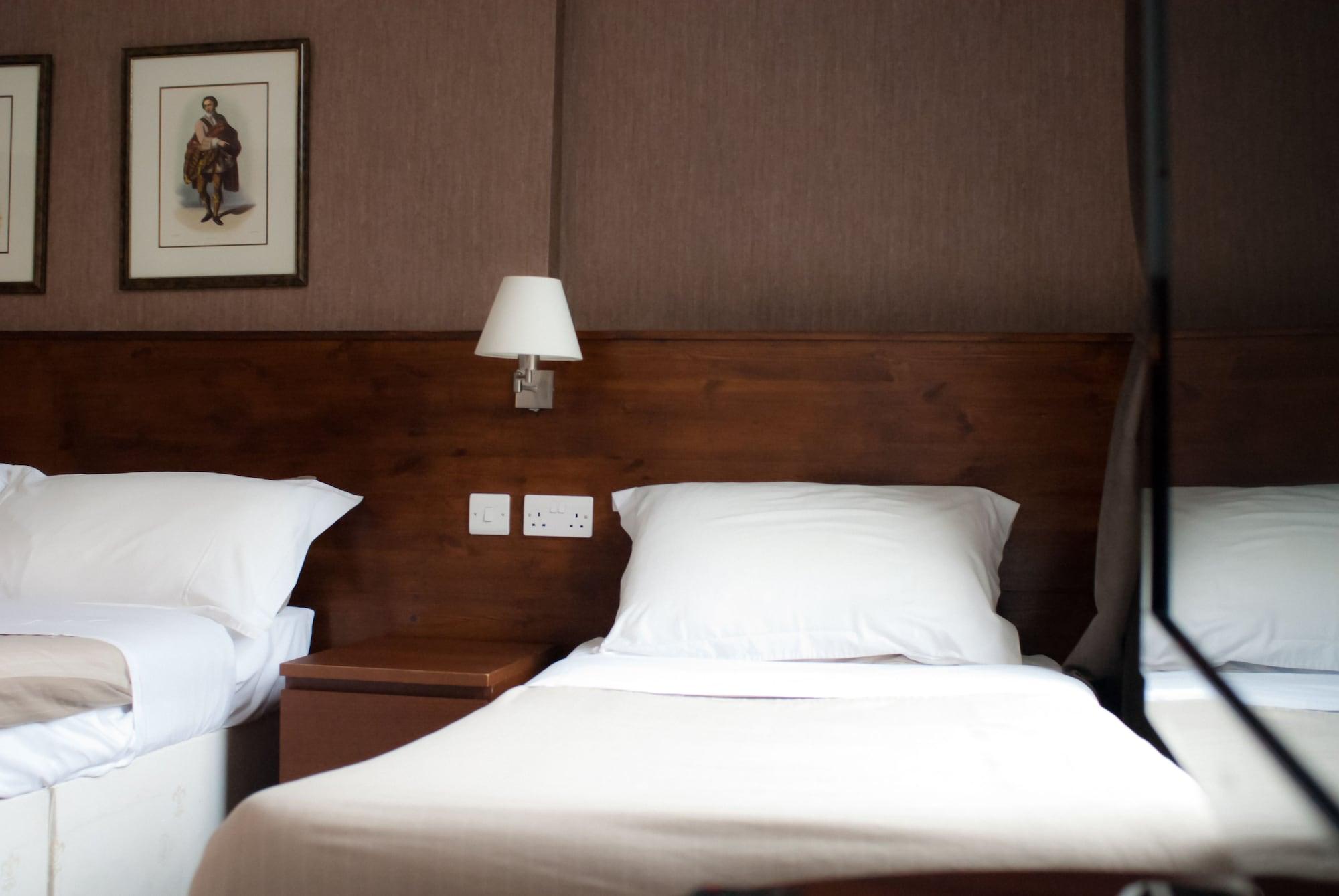 Edinburgh House Hotel Esterno foto