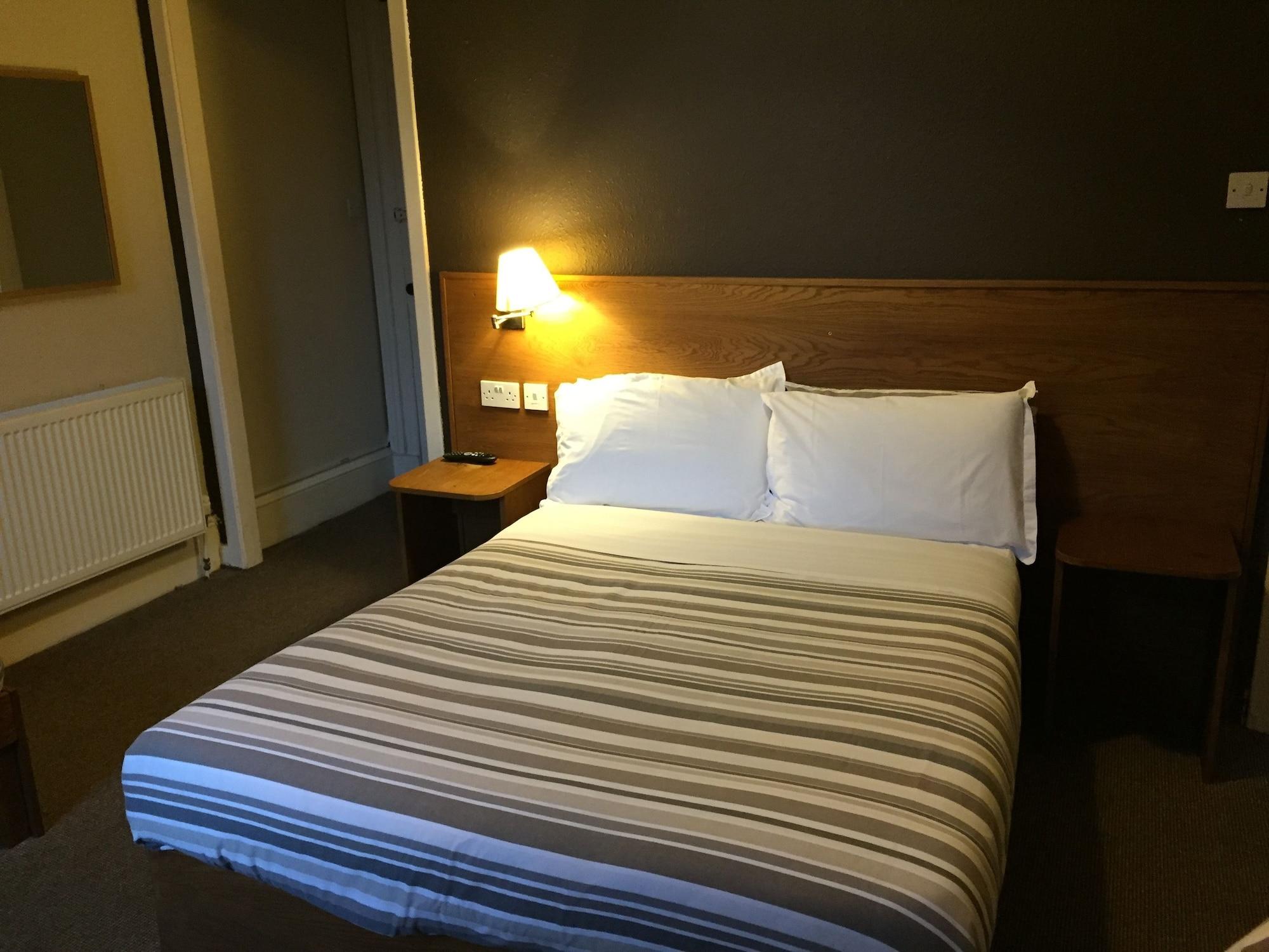 Edinburgh House Hotel Esterno foto