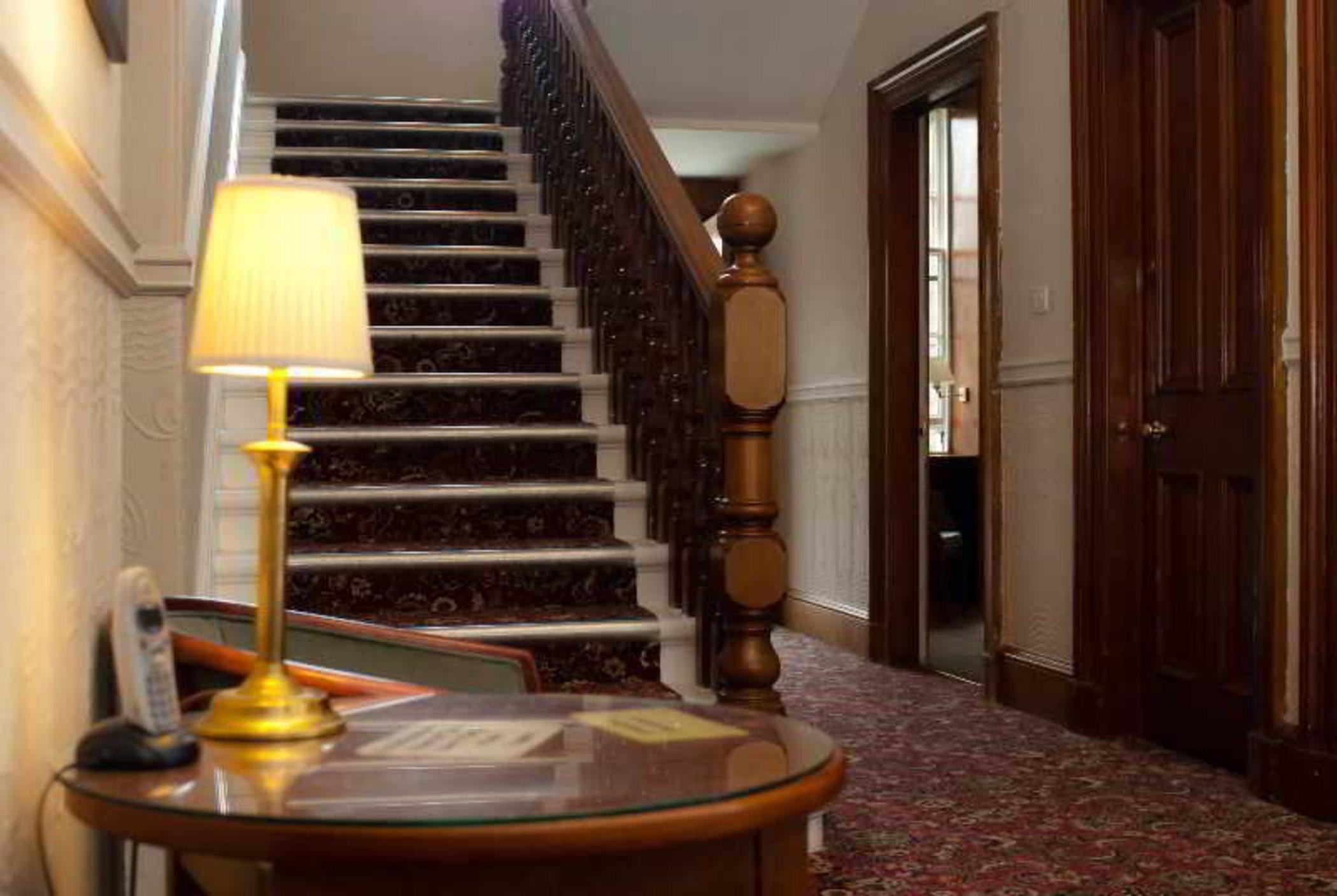 Edinburgh House Hotel Esterno foto