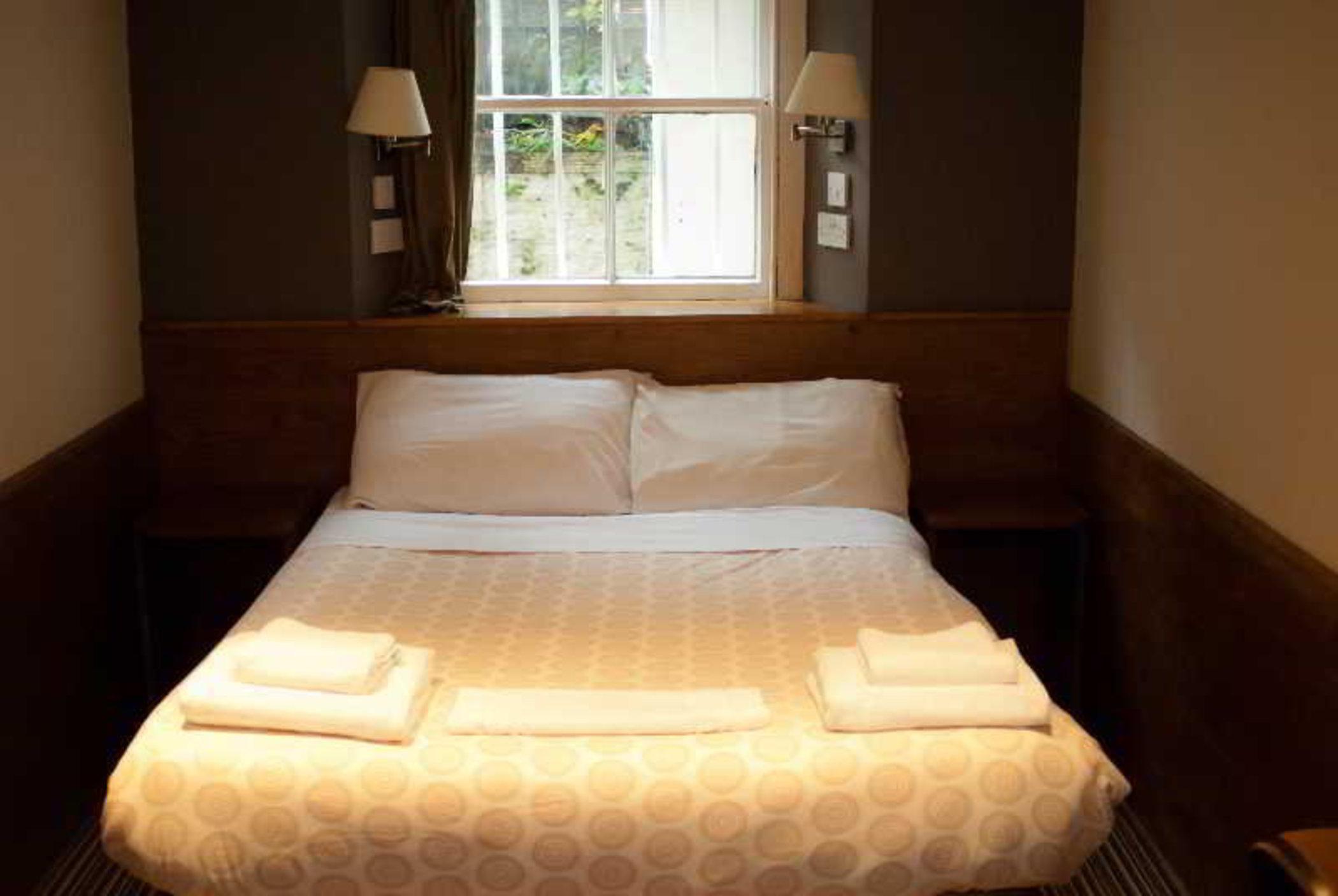 Edinburgh House Hotel Esterno foto